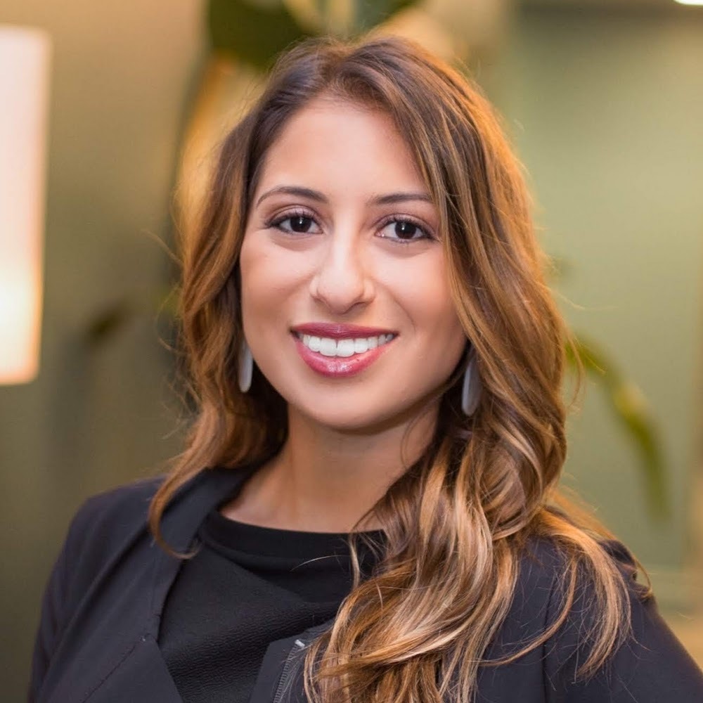 Meet your Posher, Stephanie